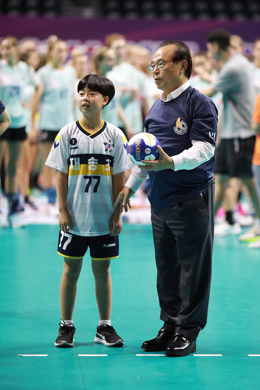 2019 부산컵 국제친선 여자핸드볼대회 한국 2연승 이미지1번째